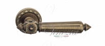 Ручка дверная на круглой розетке Venezia Castello D2 Бронза матовая