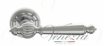 Ручка дверная на круглой розетке Venezia Pellestrina D3 Хром полированный