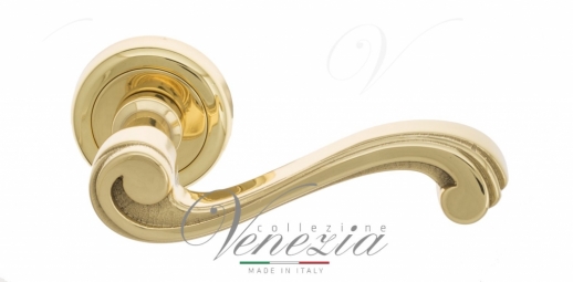 Ручка дверная на круглой розетке Venezia Vivaldi D1 Латунь блестящая