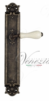 Ручка дверная на планке проходная Venezia Colosseo белая керамика паутинка PL97 античная бронза