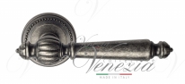 Ручка дверная на круглой розетке Venezia Pellestrina D3 Серебро античное