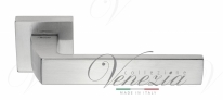 Ручка дверная на квадратной розетке Venezia Unique "Zara" Хром матовый