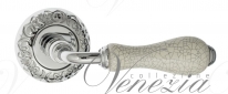 Ручка дверная на круглой розетке Venezia Colosseo белая керамика паутинка D4 Хром полированный