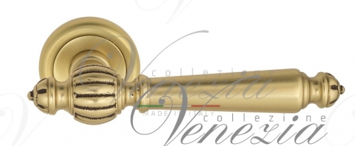 Ручка дверная на круглой розетке Venezia Pellestrina D1 Золото французское + коричневый