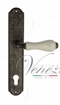 Ручка дверная на планке под цилиндр Venezia Colosseo белая керамика паутинка CYL PL02 античное серебро