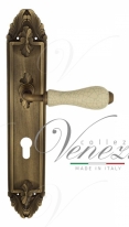 Ручка дверная на планке под цилиндр Venezia Colosseo белая керамика паутинка CYL PL90 матовая бронза