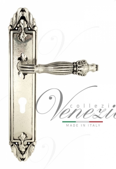 Ручка дверная на планке под цилиндр Venezia Olimpo CYL PL90 натуральное серебро + черный