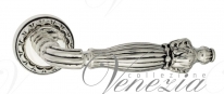 Ручка дверная на круглой розетке Venezia Olimpo D2 натуральное серебро + черный
