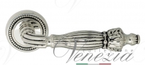 Ручка дверная на круглой розетке Venezia Olimpo D3 натуральное серебро + черный