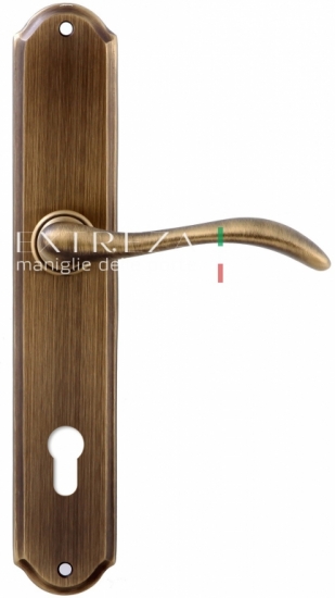 Ручка дверная на планке под цилиндр Extreza AGATA (Агата) 310 PL01 CYL матовая бронза F03