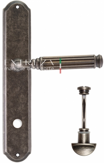 Ручка дверная на планке с фиксатором Extreza BENITO (Бенито) 307 PL01 WC серебро античная F45