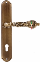 Ручка дверная на планке под цилиндр Extreza GRETA (Грета) 302 PL01 CYL матовая бронза F03