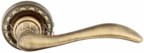 Ручка дверная на круглой розетке Extreza AGATA (Агата) 310  R02 Бронза матовая F03