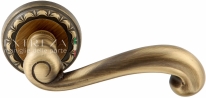 Ручка дверная на круглой розетке Extreza BERTA (Берта) 312  R02 Бронза матовая F03