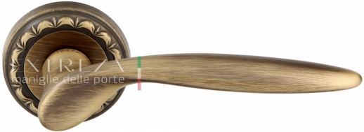 Ручка дверная на круглой розетке Extreza CALIPSO (Калипсо) 311  R02 Бронза матовая F03