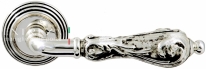 Ручка дверная на круглой розетке Extreza GRETA (Грета) 302  R05 серебро натуральное+черный F24
