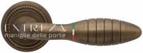 Ручка дверная на круглой розетке Extreza MIREL (Мирел) 316  R03 Бронза матовая F03