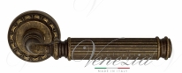 Ручка дверная на круглой розетке Venezia Mosca D2 Бронза античная