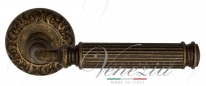 Ручка дверная на круглой розетке Venezia Mosca D4 Бронза античная