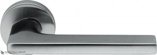 Дверная ручка на круглой розетке COLOMBO Gira JM11R-CM матовый хром