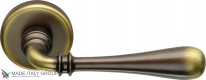 Дверная ручка на круглой розетке COLOMBO Ida ID31RSB-BR бронза