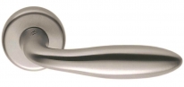 Дверная ручка на круглой розетке COLOMBO Mach CD81RSB-NI матовый никель