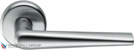 Дверная ручка на круглой розетке COLOMBO Robotre CD91RSB-CM матовый хром