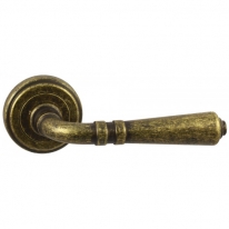 Ручка дверная на круглой розетке Vantage V18BR состаренная бронза