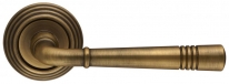 Дверная ручка Extreza GUSTO 334 на розетке R05 матовая бронза F03
