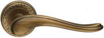 Дверная ручка Extreza ARIANA 333 на розетке R06 матовая бронза F03