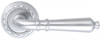 Дверная ручка Extreza PETRA (Петра) 304 на розетке R02 матовый хром F05