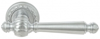 Дверная ручка Extreza DANIEL (Даниел) 308 на розетке R02 матовый хром F05