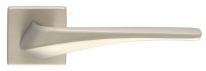 Дверная ручка Extreza Hi-Tech SLIM GIRA (Гира) 108 на квадратной розетке R11 матовый никель F20