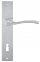 Дверная ручка Extreza Hi-tech PERLA (Перла) 114 на планке PL11 матовый хром F05 под кабинетный ключ KEY