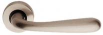 Дверная ручка LINEA CALI на круглой розетке "GARDA" 673 RO 103 NS матовый никель
