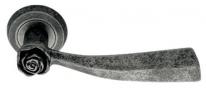 Дверная ручка LINEA CALI на круглой розетке "ROSE" 996 RO 108 FV античное железо (латунь)