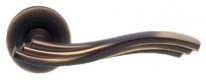 Дверная ручка LINEA CALI на круглой розетке "MARINA" 755 RO 102 BM матовая бронза