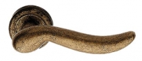Дверная ручка LINEA CALI на круглой розетке "SIRENA" 813 RO 103 AN латунь античная