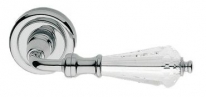 Дверная ручка LINEA CALI на круглой розетке "VERONICA" 900 RO 103 CR хром глянцевый