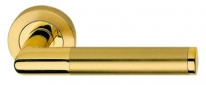 Дверная ручка LINEA CALI на круглой розетке "KARINA" 943 RO 102 OT латунь полированная / латунь лакированная