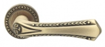 Дверная ручка LINEA CALI "SISSI" 1400 RO 009 на круглой розетке PM платина матовая