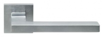 Дверная ручка LINEA CALI на квадратной розетке "SINTESI" 1300 RO 019 CS хром матовый