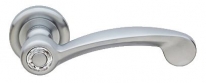 Дверная ручка LINEA CALI на круглой розетке "COSMIC" 1335 RO 103 CS хром матовый