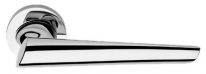 Дверная ручка LINEA CALI на круглой розетке "KENDO" 1516 RO 023 CR хром глянцевый